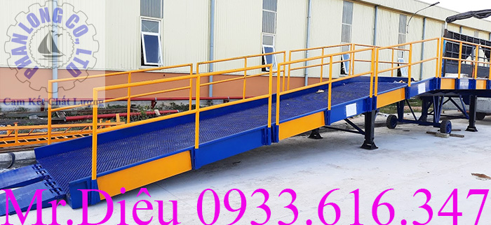 cầu container 10 tấn